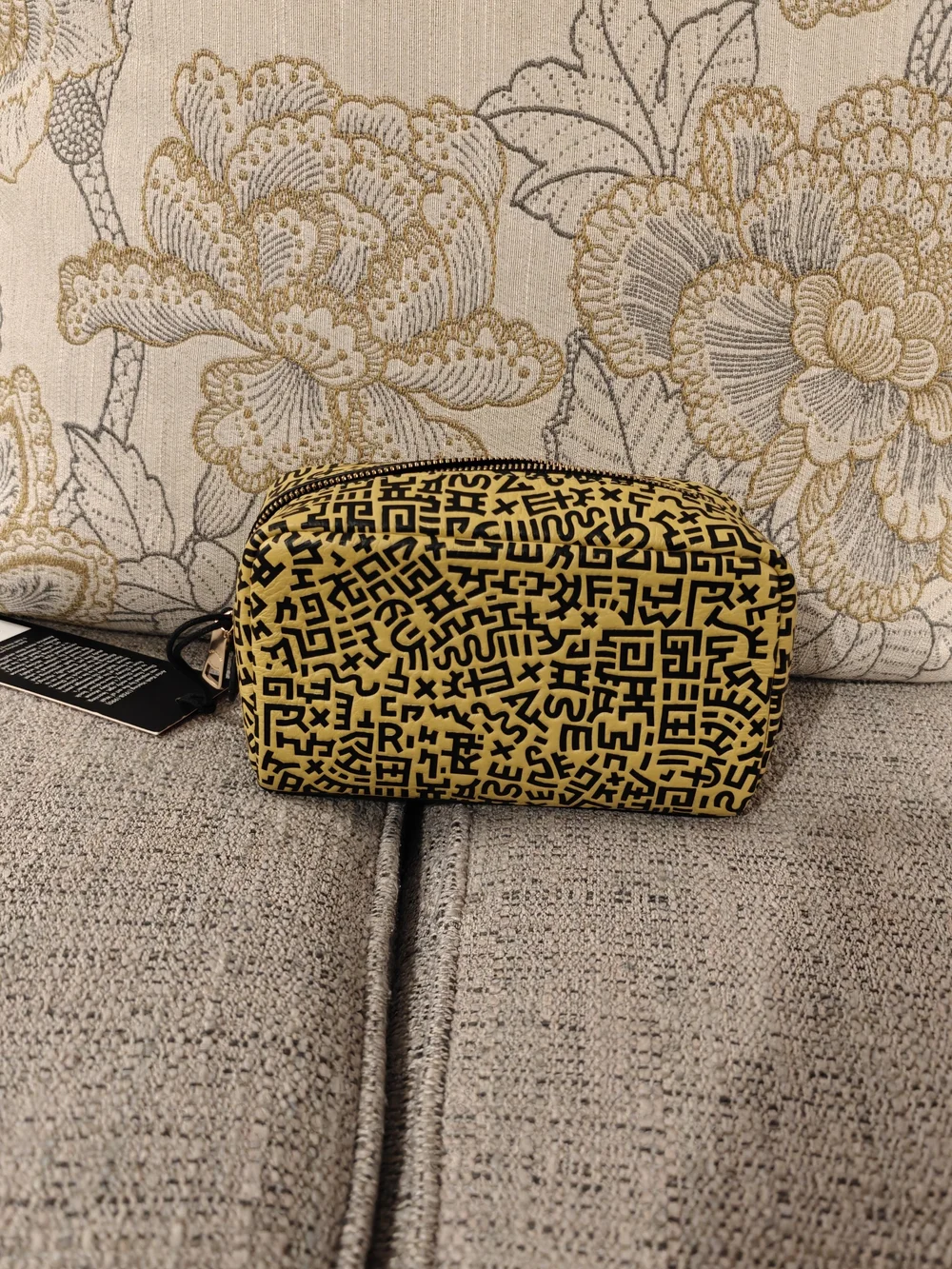 Coach x Disney Keith Haring Mickey Cosmetic Pouch - Picture 3 of 6